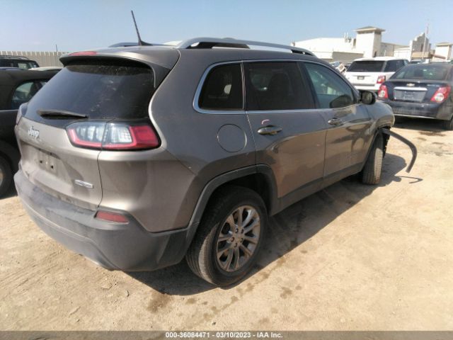 1C4PJLCX8KD340868 Jeep Cherokee Latitude