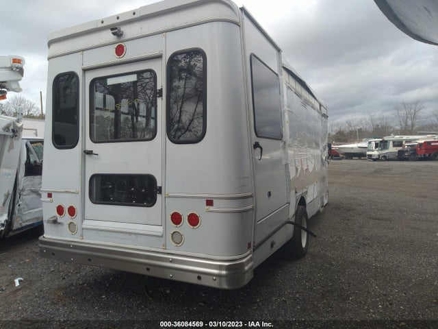 2017 FORD E-SERIES CUTAWAY 1FDFE4FS3HDC65801 Photo 2