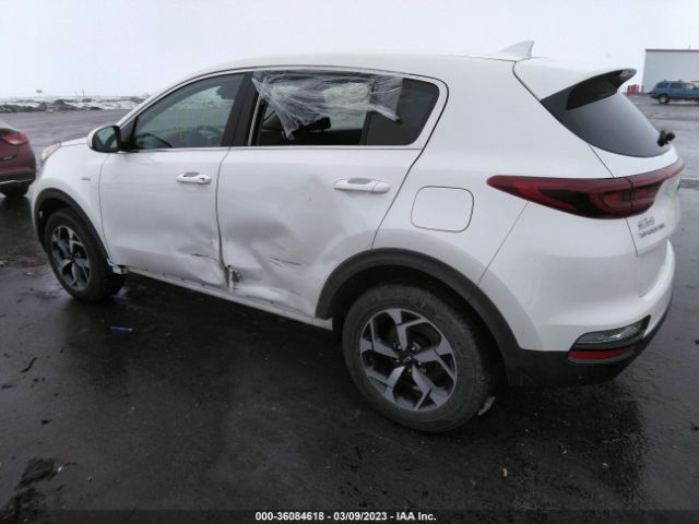 KNDPMCAC0N7981832 KIA Sportage Lx