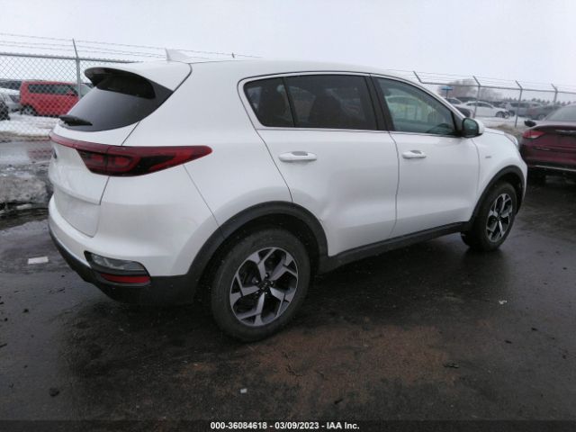 KNDPMCAC0N7981832 KIA Sportage Lx