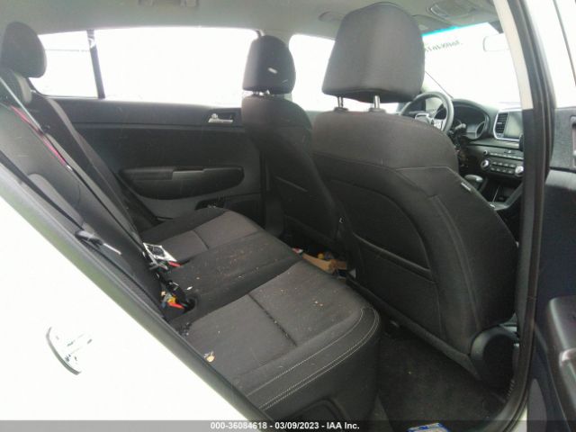 KNDPMCAC0N7981832 KIA Sportage Lx