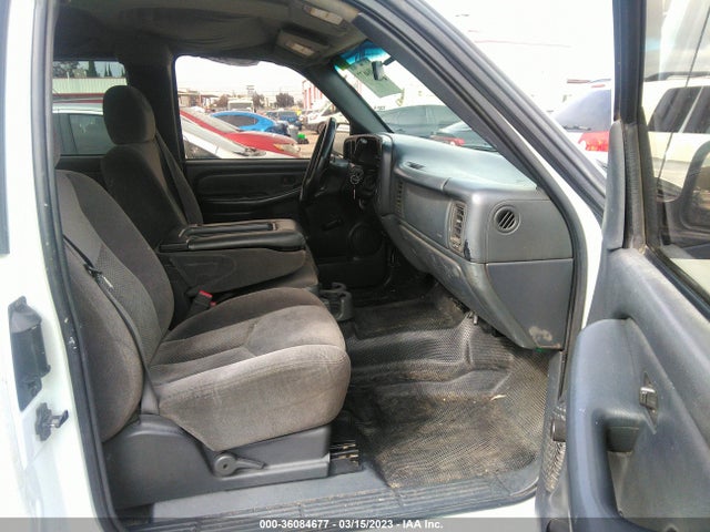 2001 CHEVROLET SILVERADO 1500 VIN: 2GCEC19V211200708