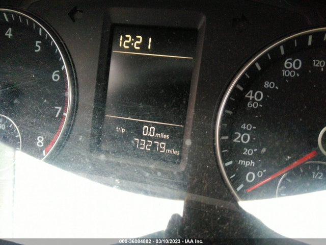 1VWAT7A35EC066902 Volkswagen Passat Wolfsburg Ed