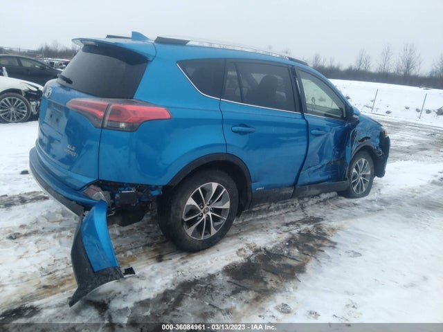 2016 Toyota RAV4, VIN: JTMRJREV9GD058415