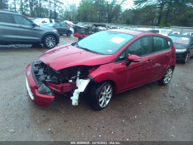 Ford FIESTA SE 2015 3FADP4EJ1FM141595 Image 2