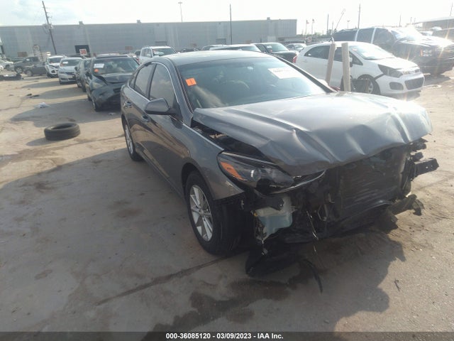 Hyundai SONATA SE 2019 5NPE24AFXKH758363 Image 1