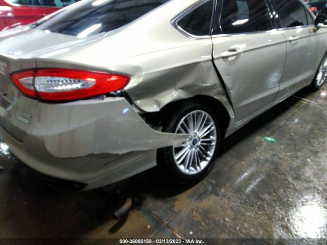 3FA6P0H99FR279472 Ford FUSION SE