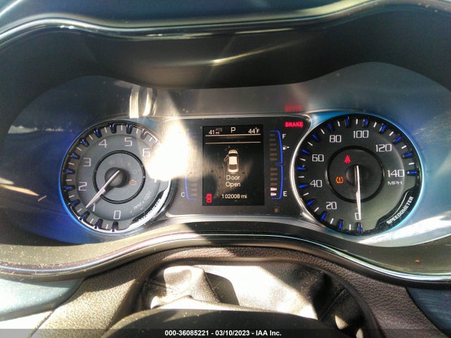 Chrysler 200 S 2015 1C3CCCBB1FN724882 Image 8