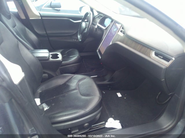 Продаж на аукціоні авто 2013 Tesla Model S, vin: 5YJSA1DN8DFP28982, номер лоту: 36085255