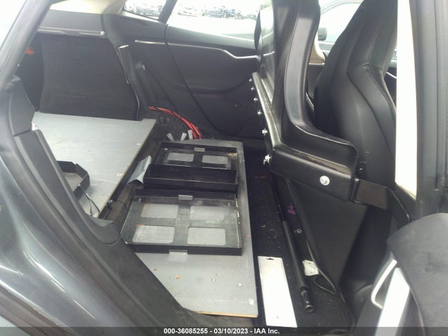 Продаж на аукціоні авто 2013 Tesla Model S, vin: 5YJSA1DN8DFP28982, номер лоту: 36085255