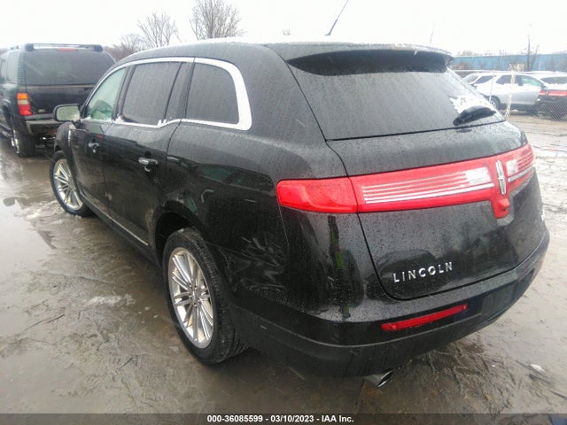 2019 Lincoln MKT, VIN: 2LMHJ5AT1KBL02484