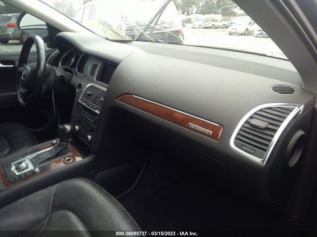 WA1CGAFE7FD020985 Audi Q7 3.0t Premium