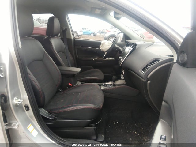 JA4ARUAU0NU011366 Mitsubishi Outlander Sport Es/le/se