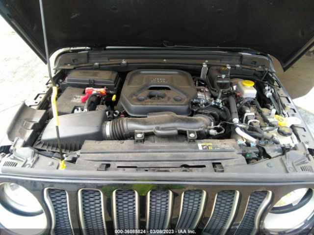 1C4HJXEN4LW167489 Jeep Wrangler Unlimited Sahara