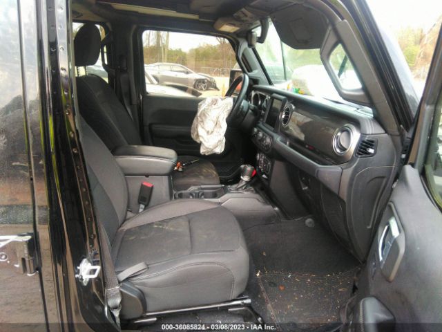 1C4HJXEN4LW167489 Jeep Wrangler Unlimited Sahara