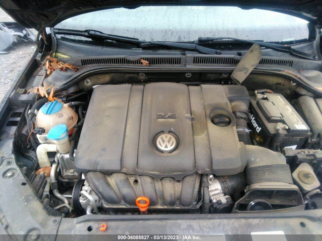 3VWDP7AJXDM367047 Volkswagen Jetta Sedan Se W/convenience/sunroof