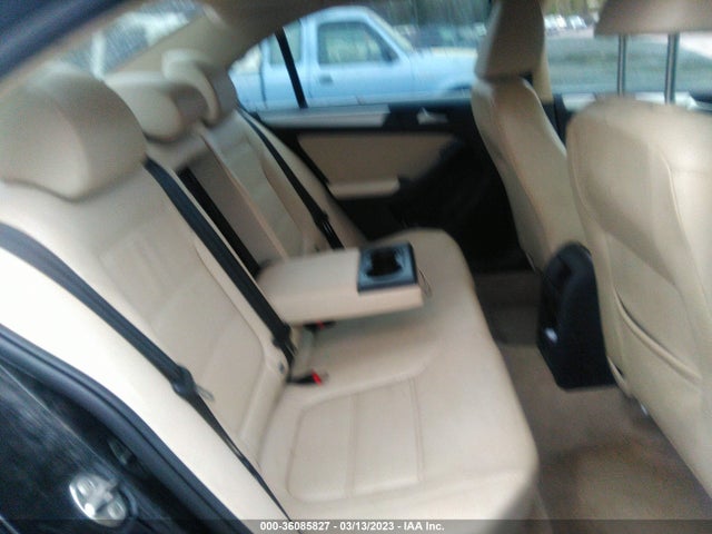 3VWDP7AJXDM367047 Volkswagen Jetta Sedan Se W/convenience/sunroof