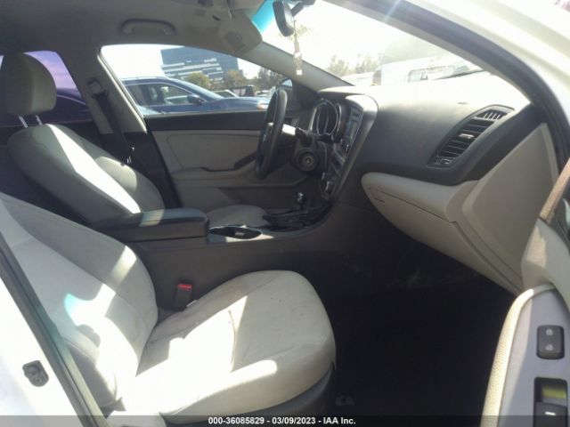 5XXGM4A79EG271926 KIA Optima Lx