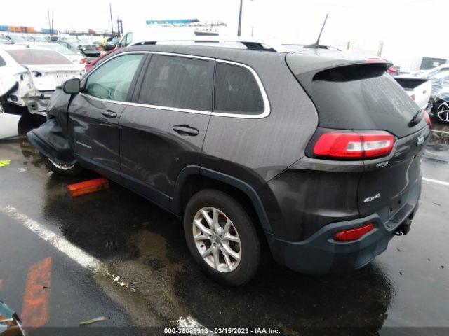 1C4PJMLB6JD570594 Jeep Cherokee Latitude Plus