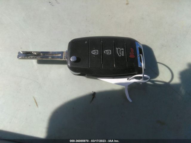 KNDJP3A57E7031949 KIA SOUL +