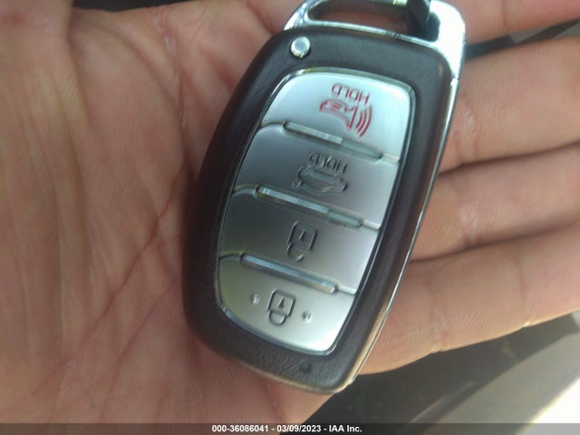 Hyundai Elantra Value Edition 2018 5NPD84LF7JH290386 Image 3