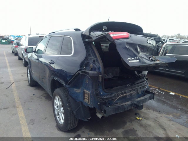 1C4PJMCS9GW134545 Jeep Cherokee Latitude