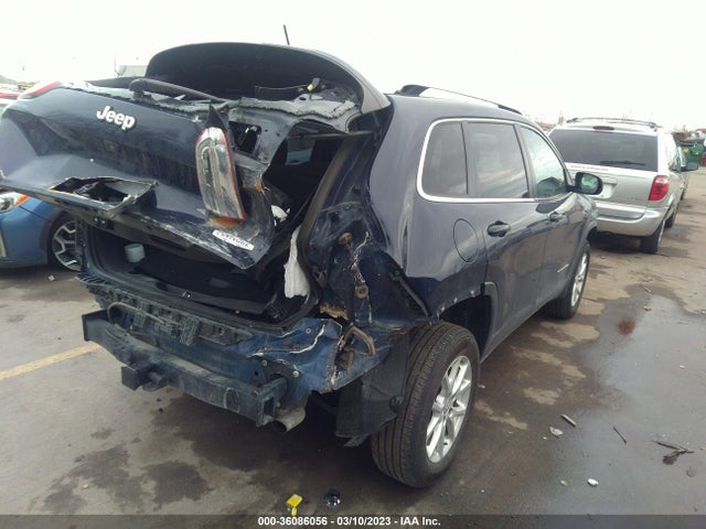1C4PJMCS9GW134545 Jeep Cherokee Latitude