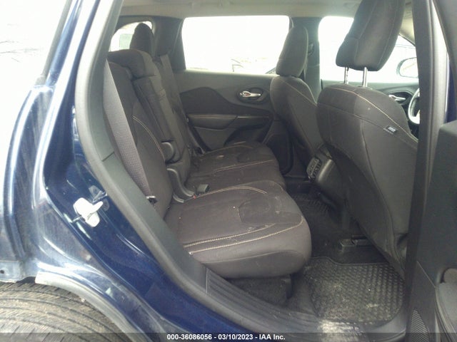 1C4PJMCS9GW134545 Jeep Cherokee Latitude