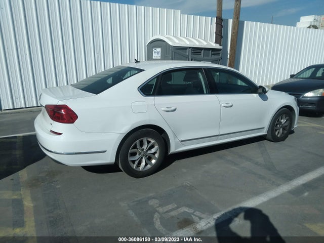 2016 VOLKSWAGEN PASSAT 1.8T S VIN: 1VWAT7A31GC058203