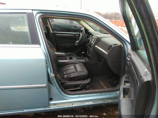 2C3KA53G68H269322 Chrysler 300 Touring