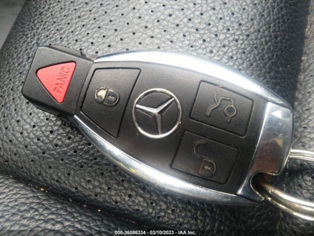WDCGG8JB7FG352804 Mercedes-Benz Glk-class Glk 350