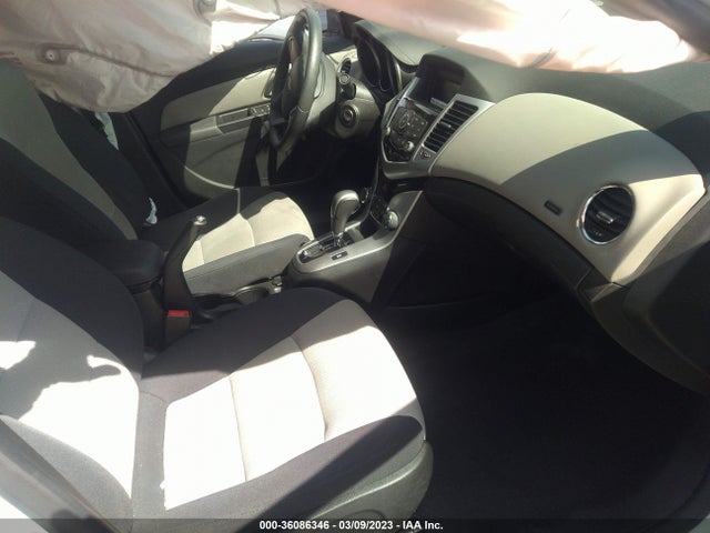 2015 CHEVROLET CRUZE LS VIN: 1G1PA5SH3F7298628