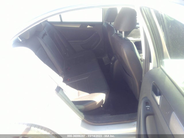 3VWLL7AJ4EM259807 Volkswagen Jetta Sedan Tdi