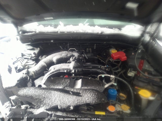 Subaru Forester 2.5i Limited 2015 JF2SJARC4FH536549 Image 12