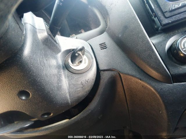KNDJF724187505964 KIA Sportage Lx