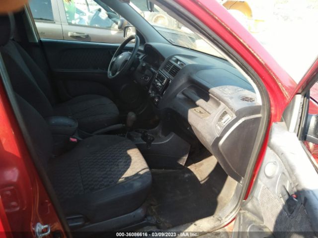 KNDJF724187505964 KIA Sportage Lx