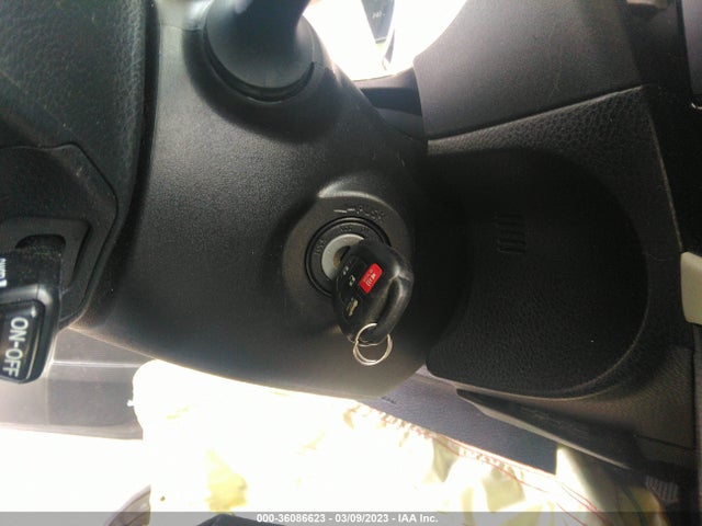 2015 TOYOTA COROLLA L/LE/S/S PLUS/LE PLUS VIN: 2T1BURHE0FC261046