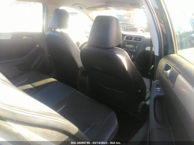 3VWD17AJ6EM358137 Volkswagen Jetta Sedan Se W/connectivity