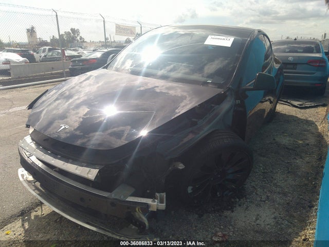 Tesla Model Y Performance 2022 7SAYGDEF7NF538418 Image 2