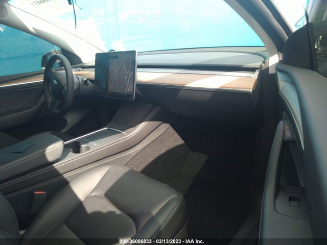 Tesla Model Y Performance 2022 7SAYGDEF7NF538418 Image 5