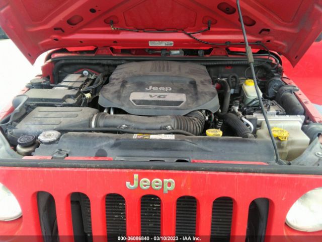 1C4HJWDG2EL241462 Jeep Wrangler Unlimited Sport