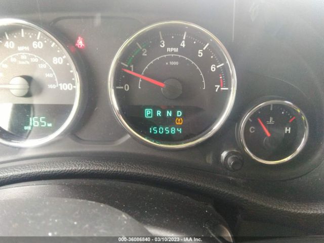 1C4HJWDG2EL241462 Jeep Wrangler Unlimited Sport