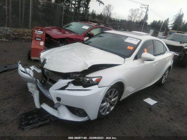 Lexus IS 250 2014 JTHCF1D25E5012893 Image 2