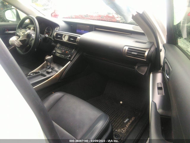 Lexus IS 250 2014 JTHCF1D25E5012893 Image 5