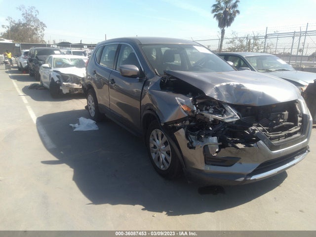 2018 KNMAT2MT4JP617177 main image