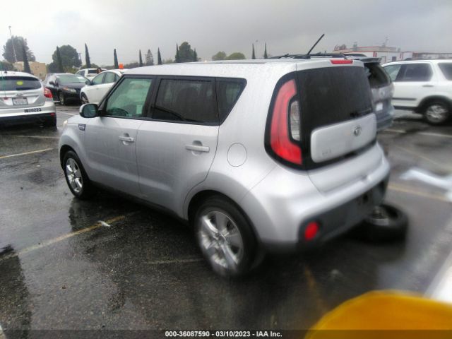 KNDJN2A23K7699989 KIA Soul Base