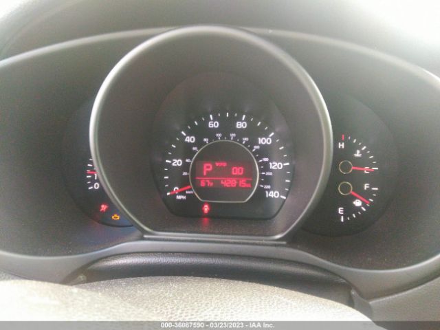 KNDJN2A23K7699989 KIA Soul Base