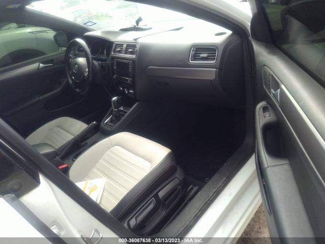 3VWD17AJXGM298950 Volkswagen Jetta Sedan 1.8t Sport