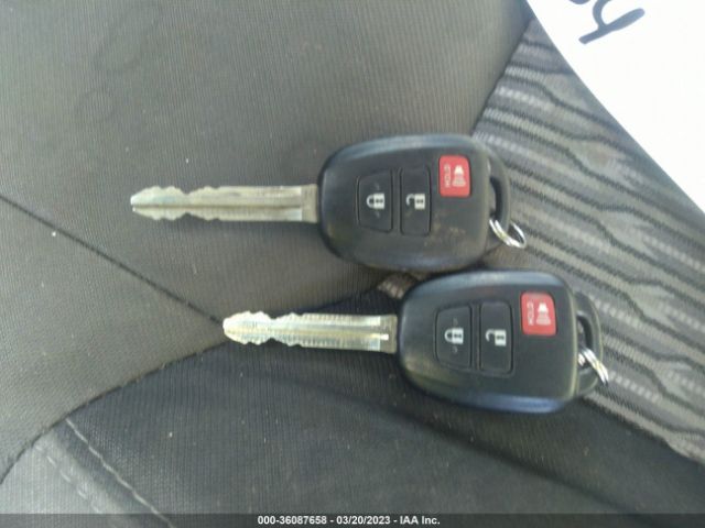 5TFUY5F18KX786082 Toyota Tundra 4wd Sr/sr5/limited