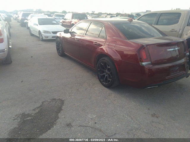 Chrysler 300 Touring 2019 2C3CCAAGXKH528699 Image 3
